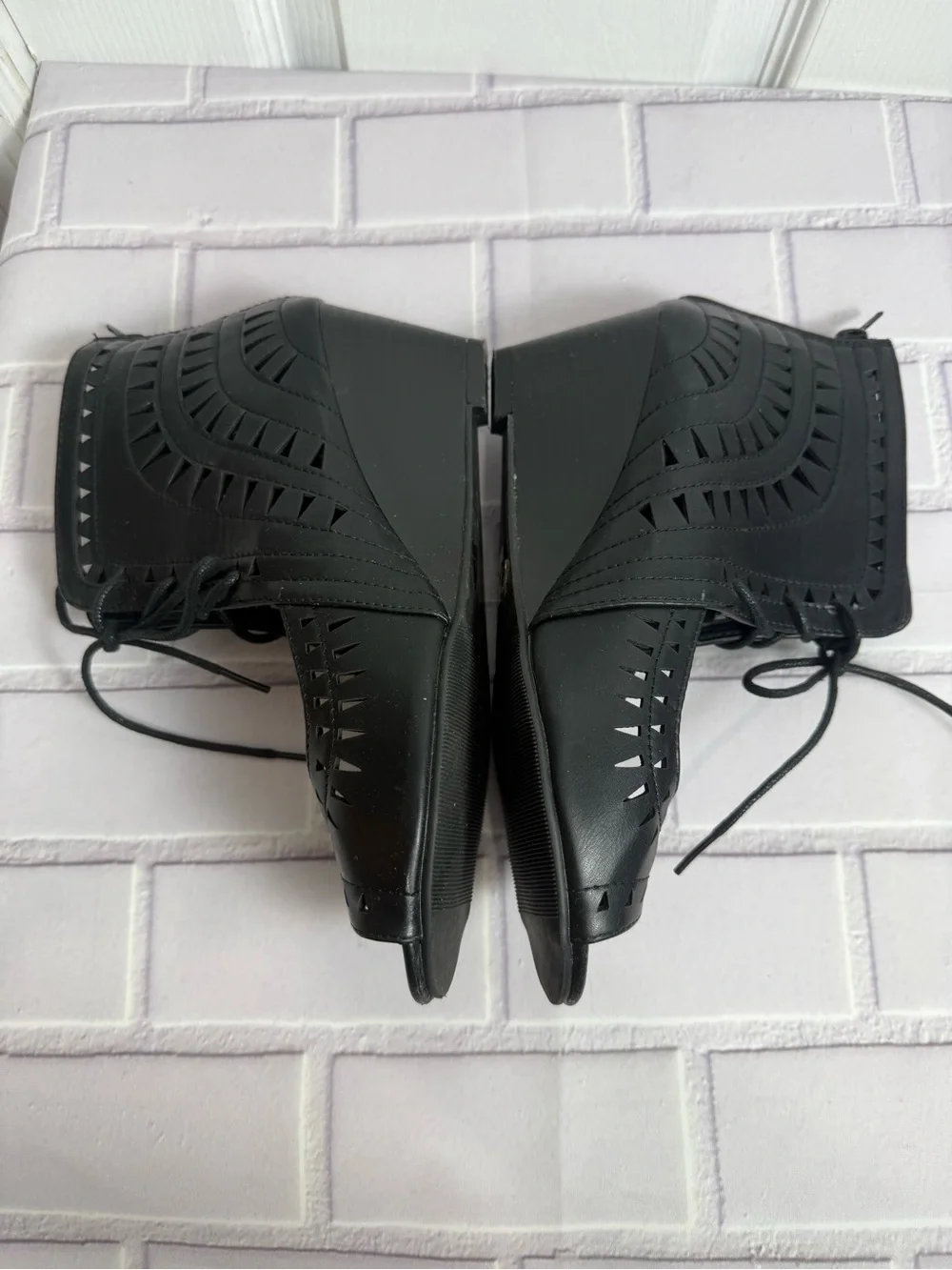 Bonnibel Black Cutout Lace-Up Wedge Sandals Peep Toe Size 9